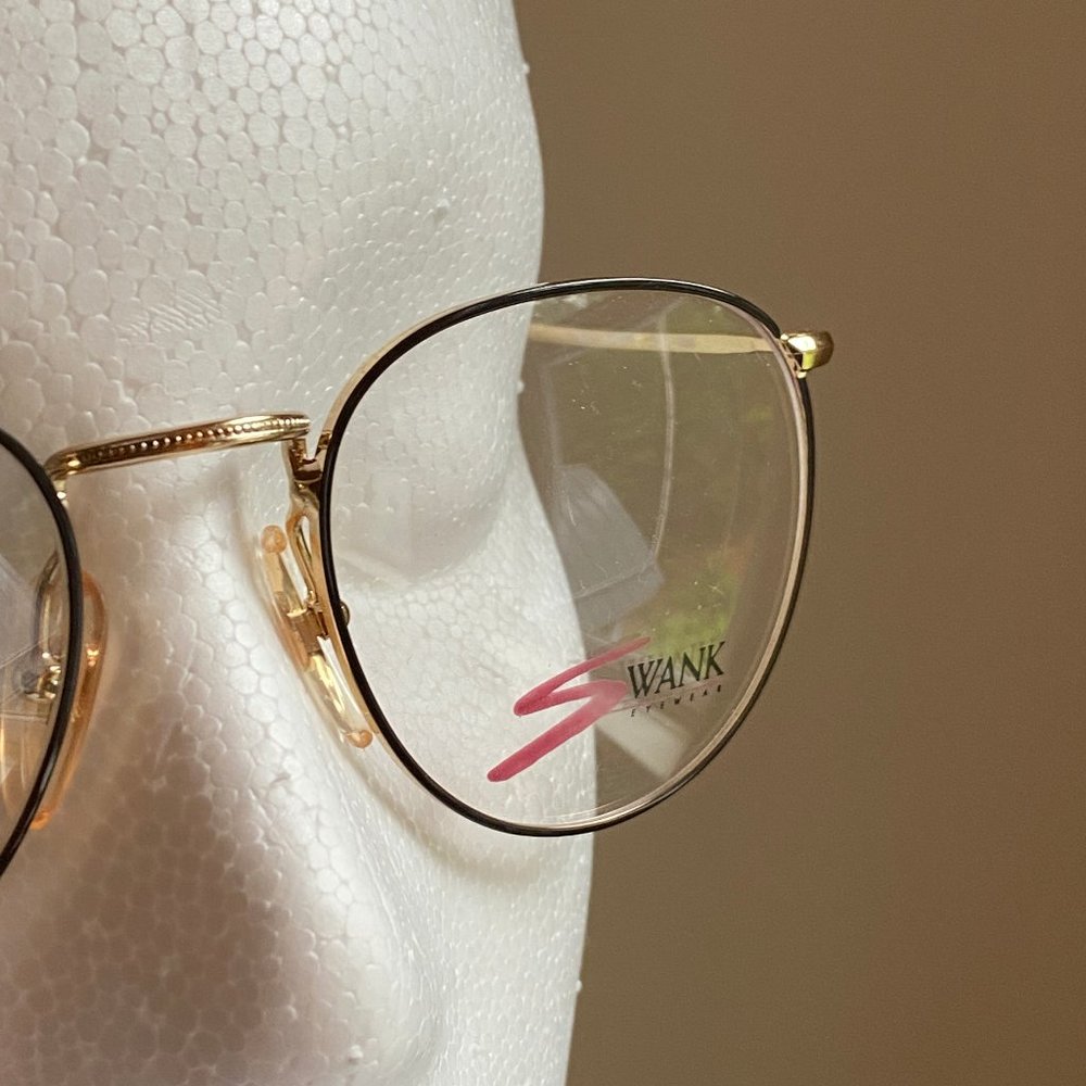 CLASSIC ROUND FRAME - Rx Quality!!! NEVER WORN! - Picture 4 of 5